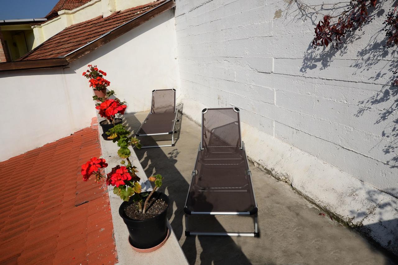 Eden Panzio Bed & Breakfast Eger Exterior photo